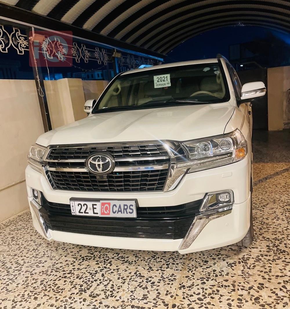 تويوتا لاندكروزر